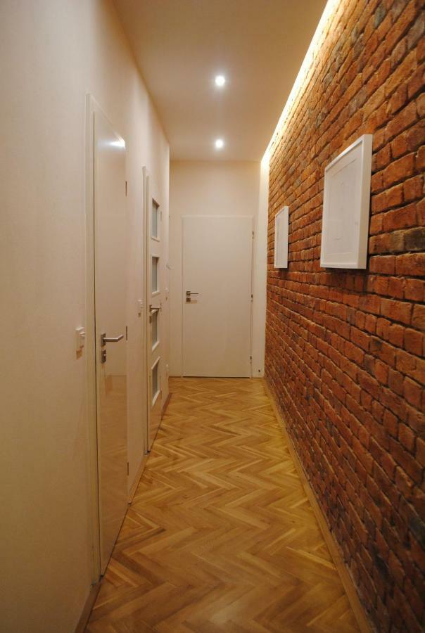 Apartments Centre In Style Olomouc Eksteriør billede
