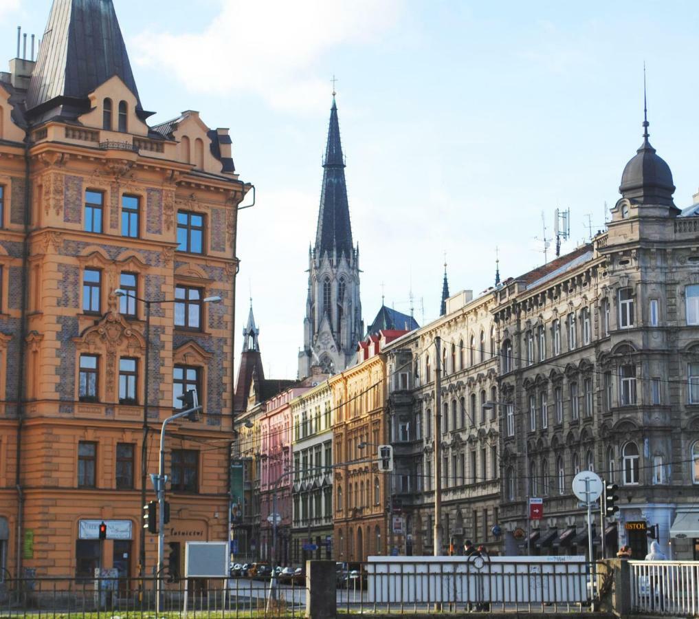 Apartments Centre In Style Olomouc Eksteriør billede