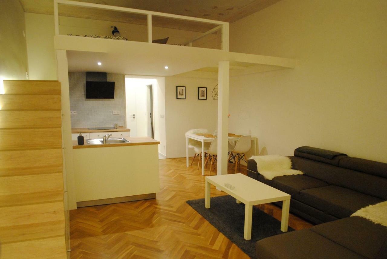Apartments Centre In Style Olomouc Eksteriør billede